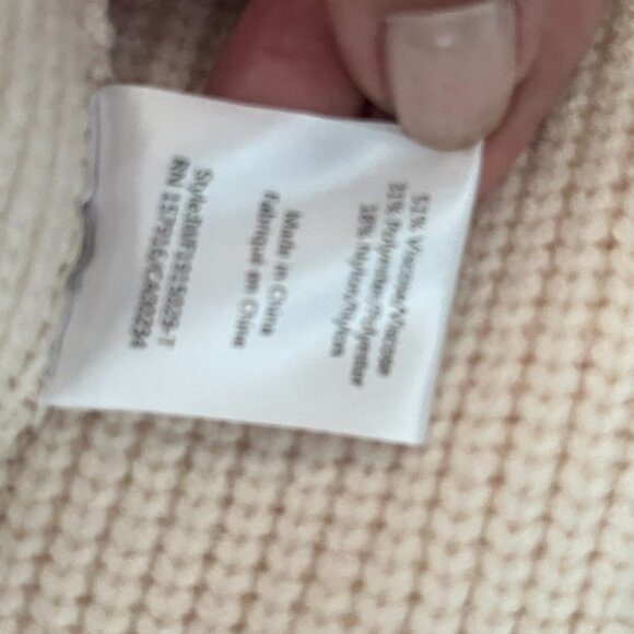 Isaac Mizrahi Pullover Sweater Beige size M - Picture 6 of 6